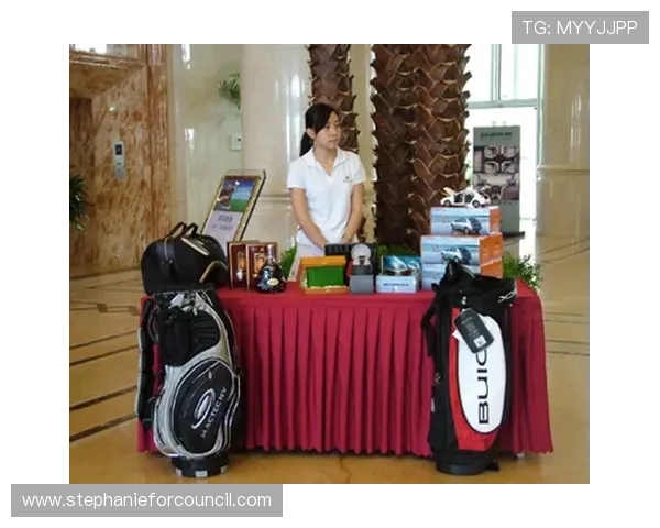 内港角子机娱乐场举办定期比赛活动，赢取丰厚奖品和荣誉称号